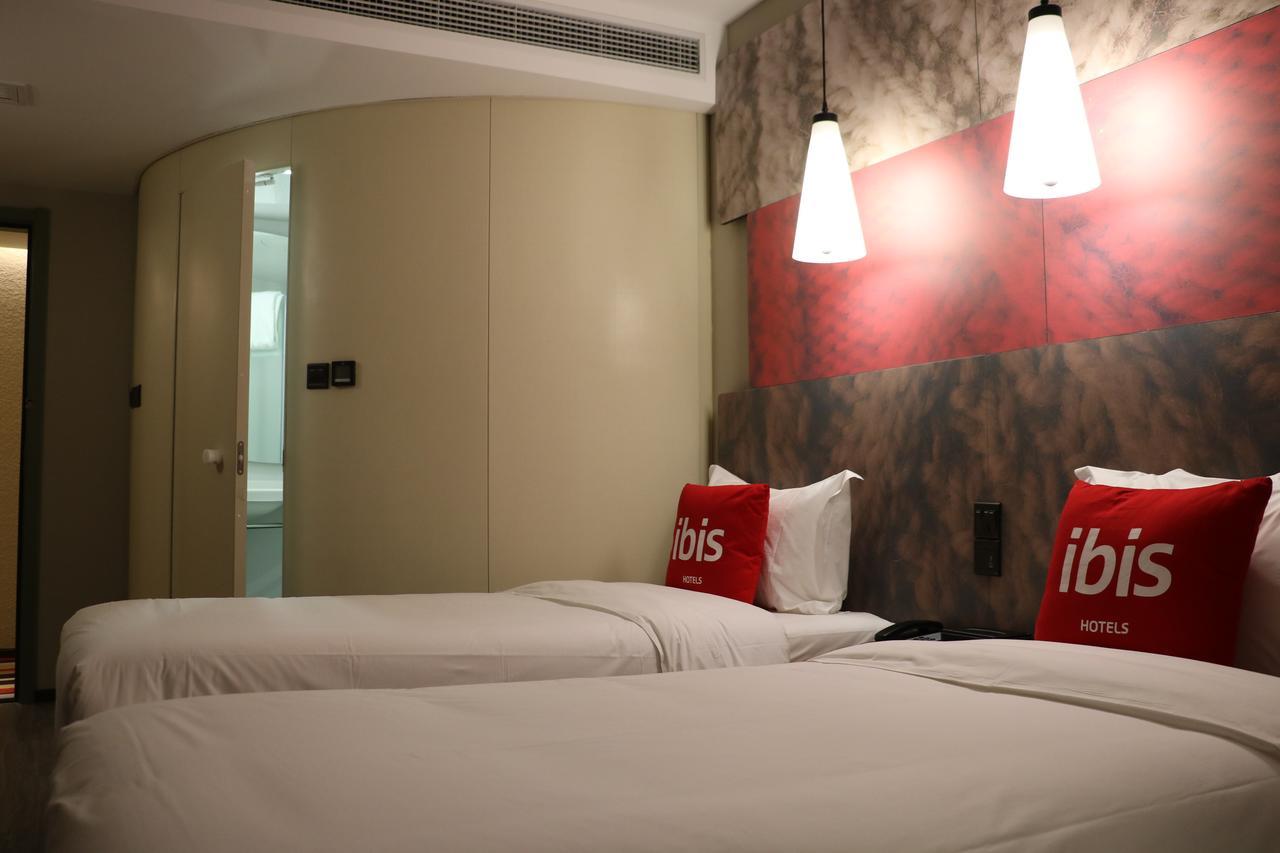 Ibis Shanghai North The Bund Zhoujiazui Road Экстерьер фото
