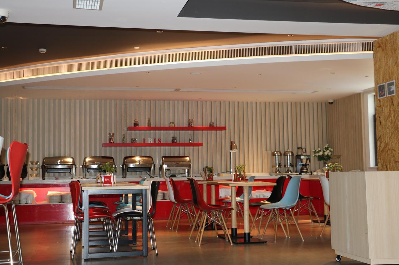 Ibis Shanghai North The Bund Zhoujiazui Road Экстерьер фото