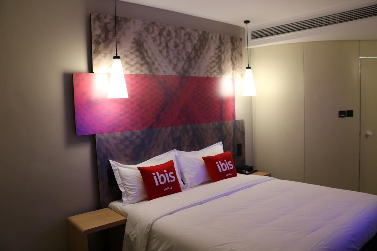 Ibis Shanghai North The Bund Zhoujiazui Road Экстерьер фото